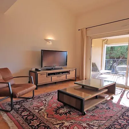 Lejlighed - 3 Bedroom Apartment, Air Conditioned, Outdoor Terrace, Swimming Pool Sainte-Maxime